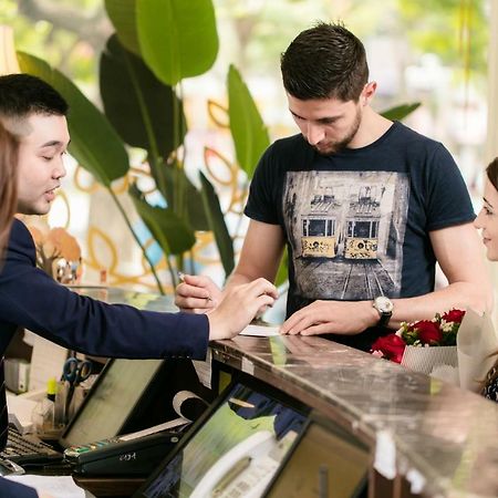 Le Carnot Boutique Hotel Ханой Экстерьер фото