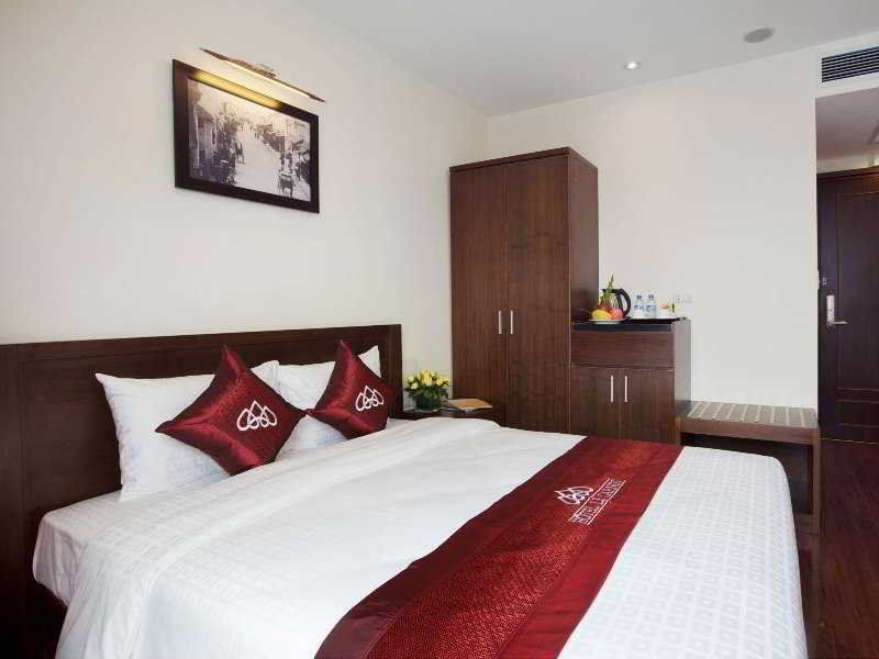 Le Carnot Boutique Hotel Ханой Экстерьер фото